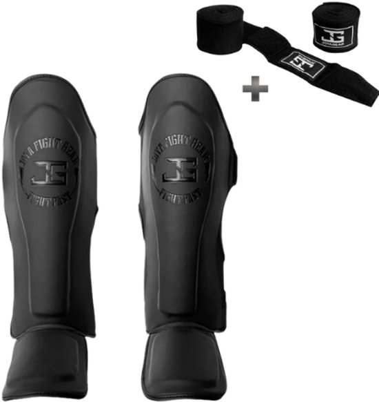FIGHTR® Scheenbeschermers - met perfecte pasvorm en ideale vulling | scheenbeenbescherming voor kicks in kickboksen, MMA, Muay Thai en andere vechtsporten (All Black, L