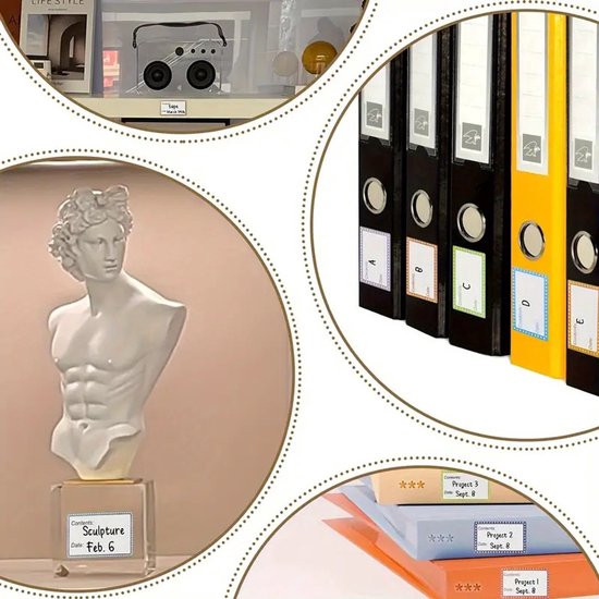 Een collectie van producten met etiketten: kunstbeeld met 'Sculpture', archiefmappen met 'A' tot 'E', en stapels papieren met projecten en data.
