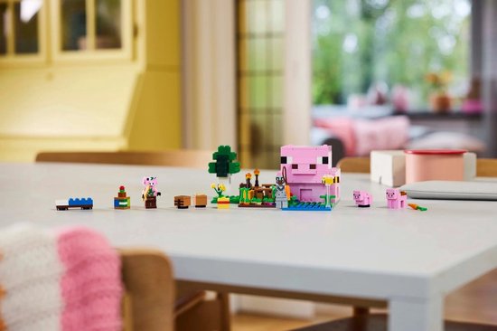 LEGO Minecraft Het huis van het biggetje - 21268