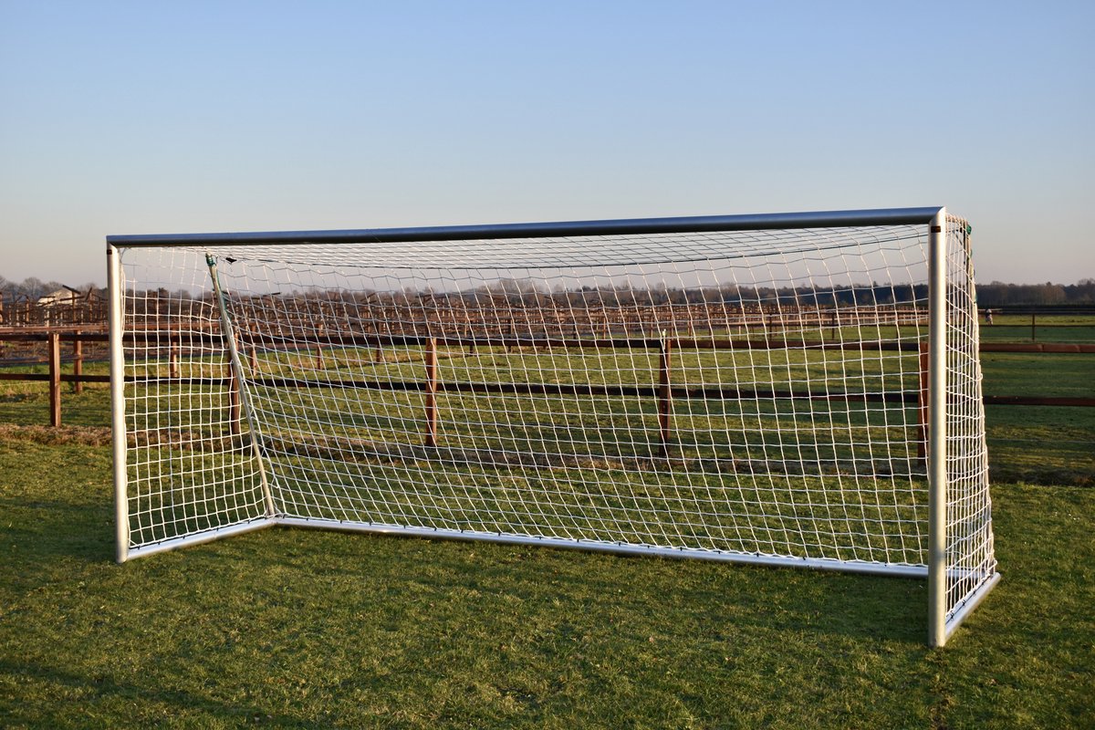 Avyna Voetbaldoel Aluminium 500x200 cm – Professioneel Kwaliteitsdoel – Inclusief Net