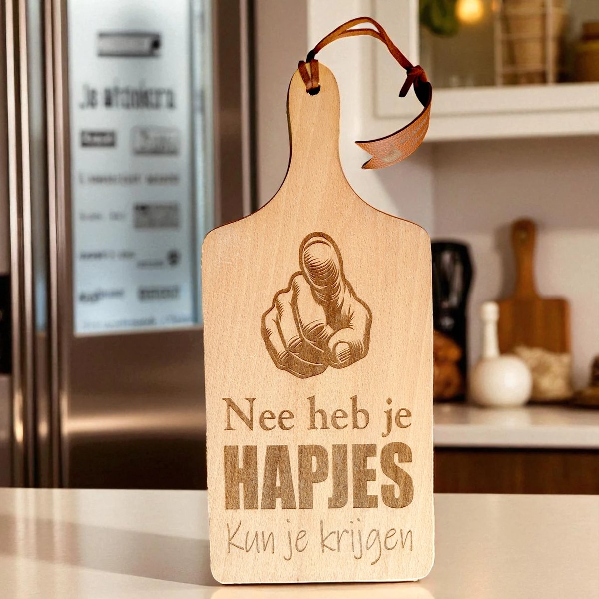 Baardmans Creaties - Luxe plantaardig geoliede serveerplank beukenhout klein ‘Nee heb je hapjes kun je krijgen’