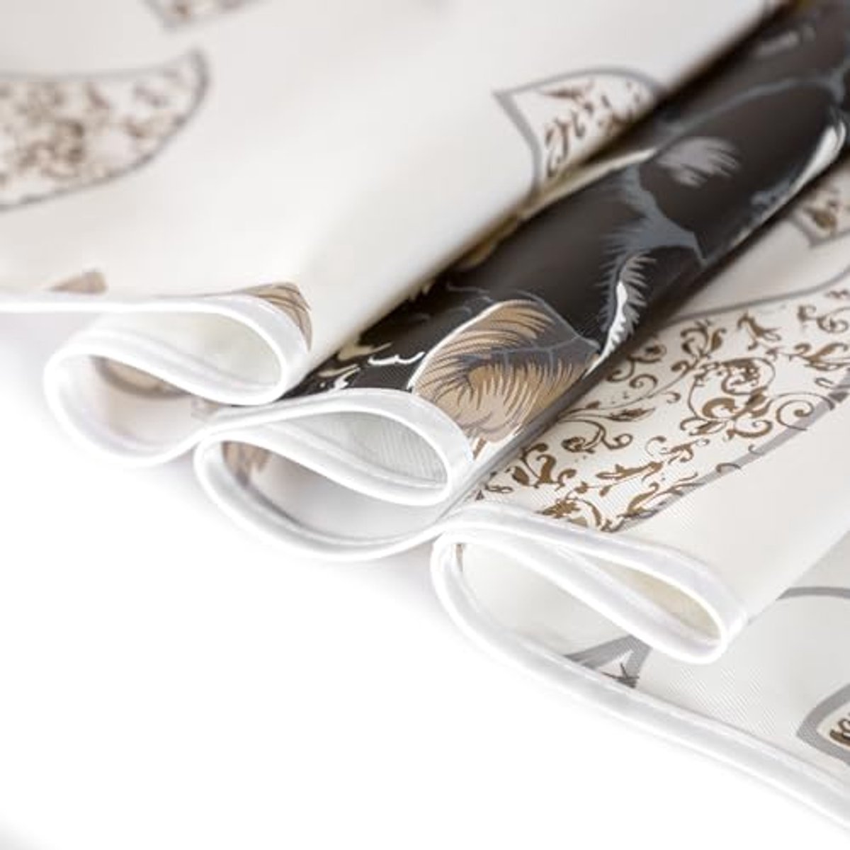 Tafelkleed 130 x 260 cm Bloemen Wasbaar Polyester voor Buiten en Binnen
