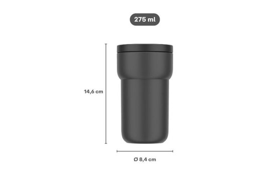 Tasse noire, 14,6 cm de haut, 8,4 cm de diamètre, 275 ml.