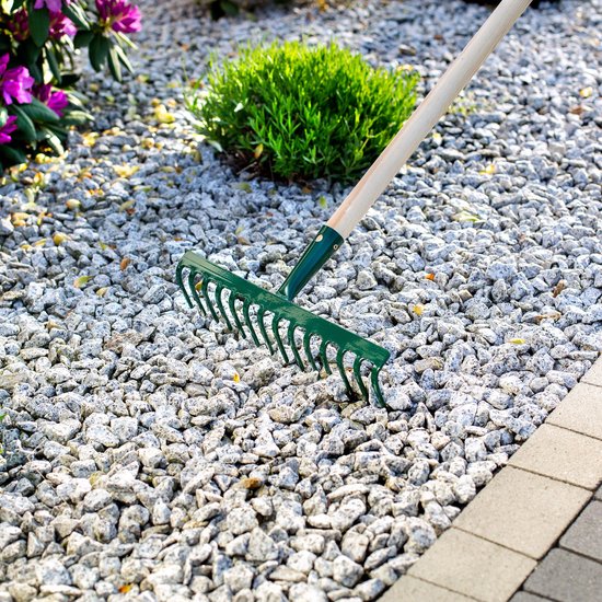 KADAX Hark van metaal, platte hark met steel van hout, bladbezem voor tuin, bloembed, bladbreken, gazonhark, groen, tuingereedschap, hooikoork, tuingereedschap, hark (14 tanden) van Merkloos	 — afbeelding 4