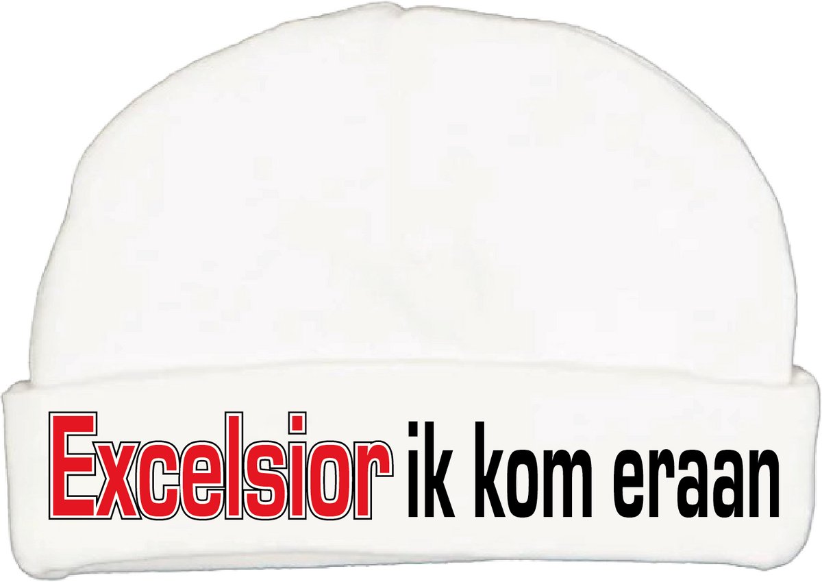 Babymutsje met de tekst: Excelsior ik kom eraan !