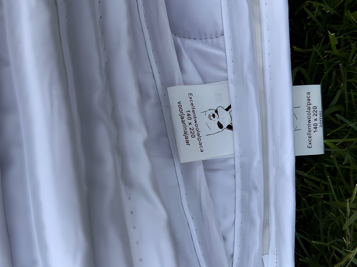 Alpaca dekbed 4-seizoenen 200 x 220 met GOTS gecertificeerd tijk