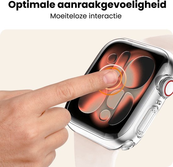 Vinger die het scherm van een Apple Watch aanraakt, beschermd door een transparante hoes. "Optimale aanraakgevoeligheid".