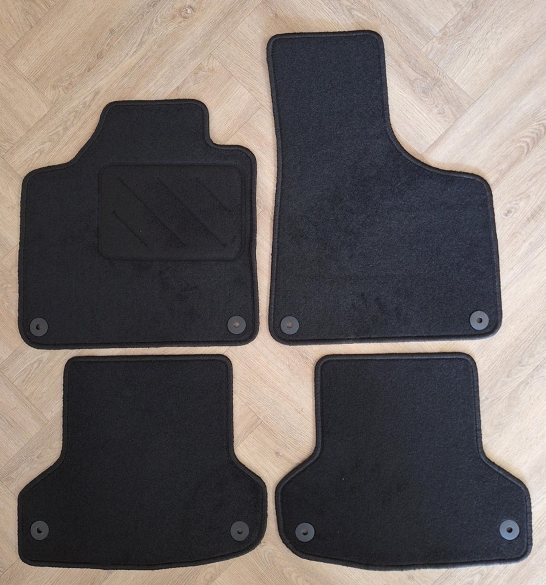 Automatten Audi A3 Hatchback bouwjaar 2003-2013 op maat gemaakt Zwart