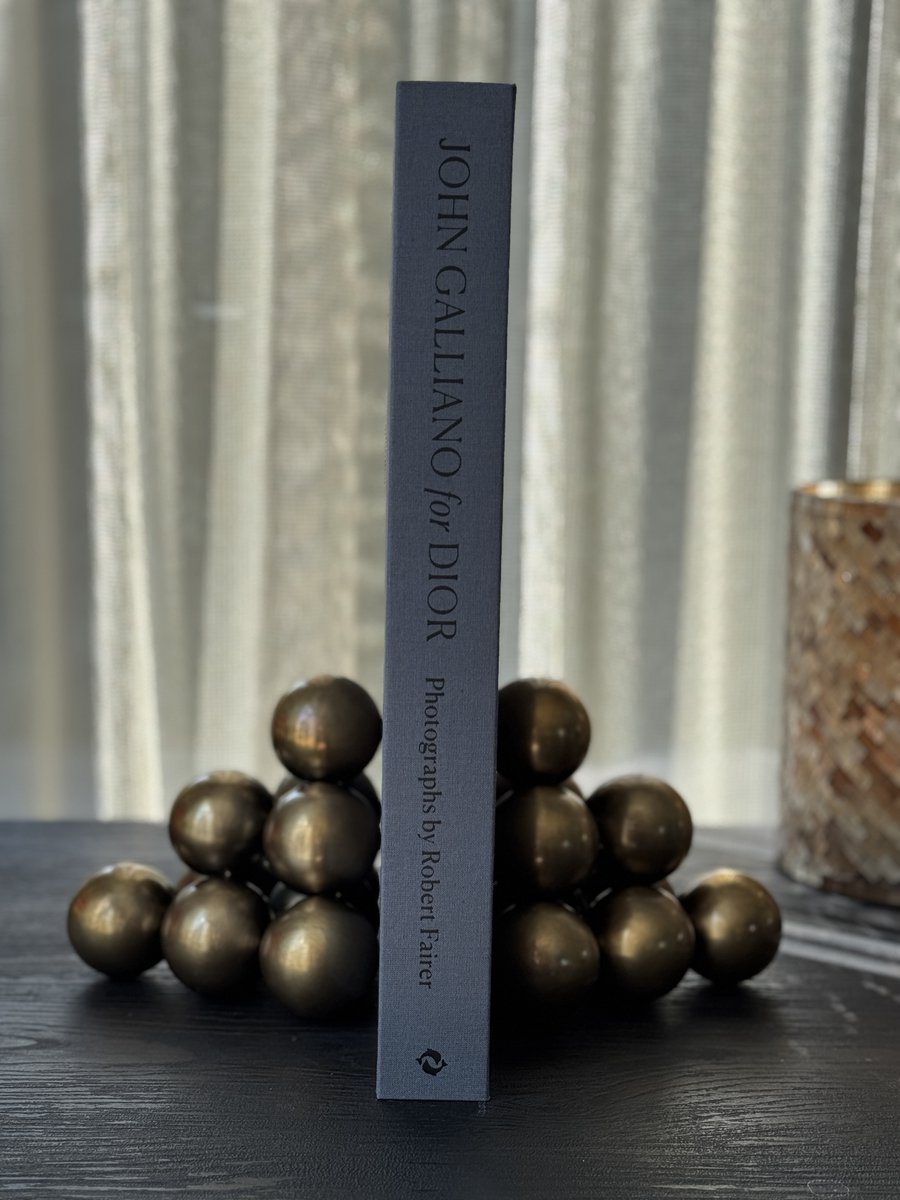 EICHHOLTZ Bookend Carioca set of 2 Nickel Finish