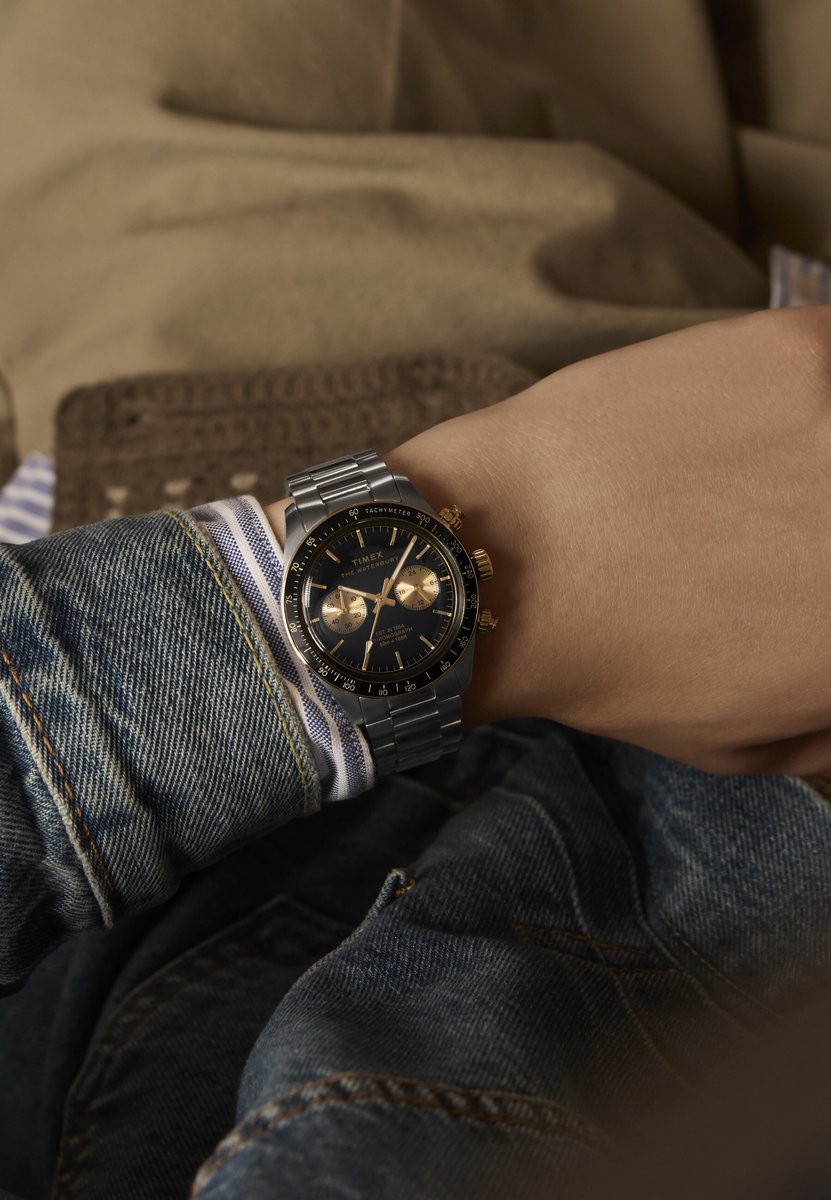 Timex Waterbury Heritage Chronograph Quartz Chronograaf Horloge Zilverkleurig Behuizing Van 100% Rvs En Armband 100% Rvs 39 mm TW2Y24000AJ