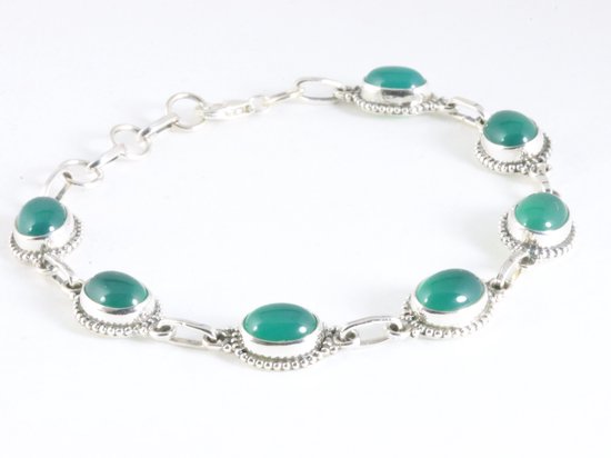Bracelet en argent orné de jade