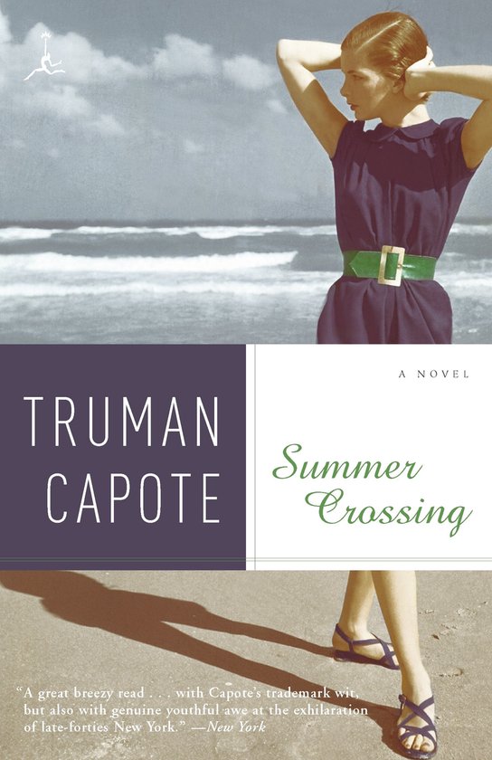 Boekomslag van Summer Crossing door Truman Capote, met een vrouw in marineblauw jurkje aan zee.