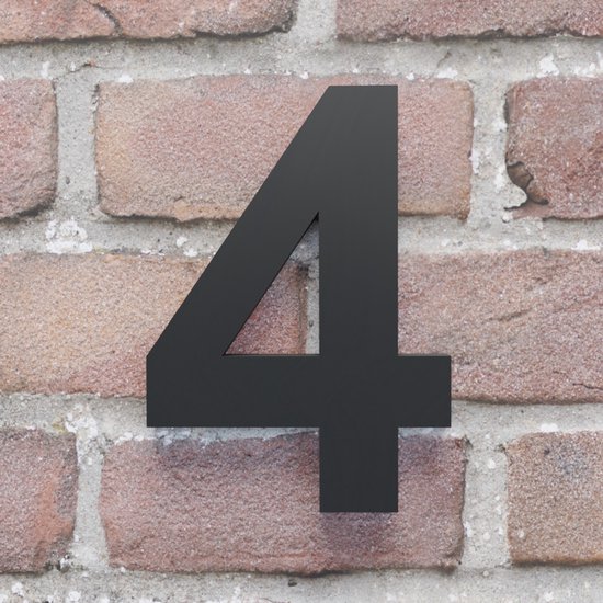 Zwart huisnummer 4, Arial-lettertype, 10 cm hoog, zelfklevend op bakstenen muur.