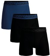 Drie Muchachomalo boxershorts: één blauw, twee zwart, met logo band.