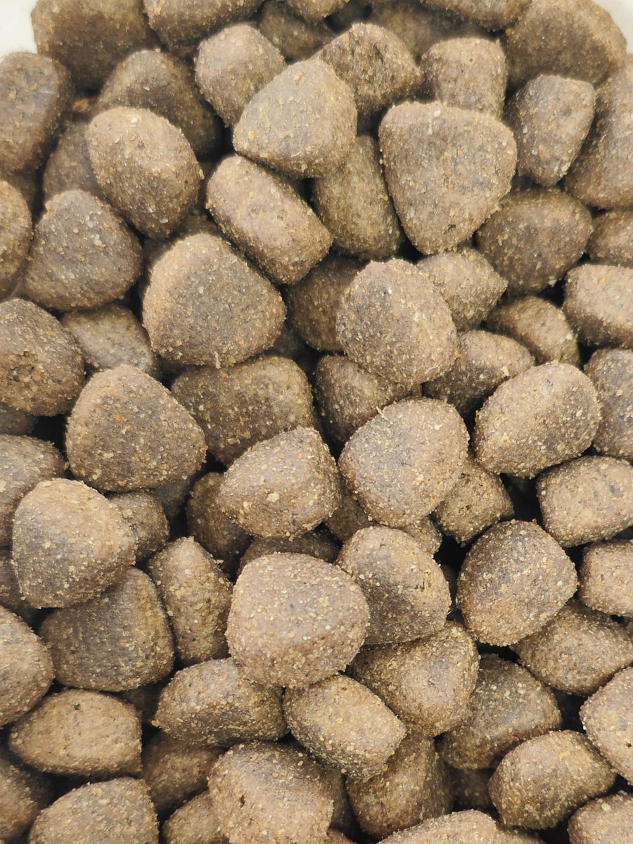 Vleesje krokante brok Zoete aardappel Lam & Konijn 15 kilo