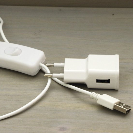 LED Nachtlampje Paard - Plexiglas 3D Illusie Lamp - Inclusief Adapter en USB - Kinderkamer Lampje - Sfeerverlichting van MOLI. — afbeelding 2