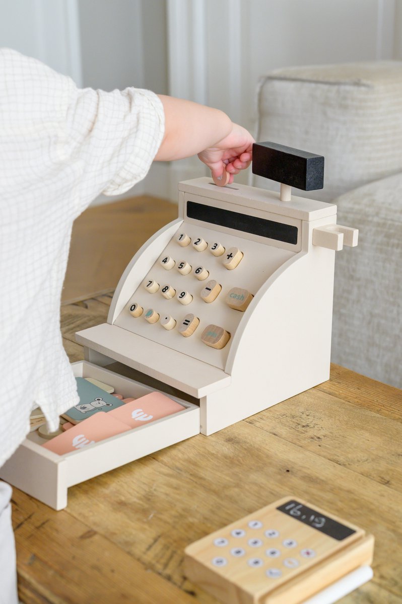 Babiem® Coco - Speelgoed Kassa - 42-Delige Set - Incl. Scanner, Pasjes en Geld - Montessori Speelgoed - 18 x 18 x 23 cm - FSC Hout — afbeelding 6