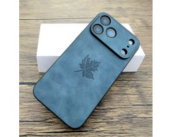 Telefoonhoesje iPhone 17 – Donkerblauw – Esdoornblad Design – PU leer