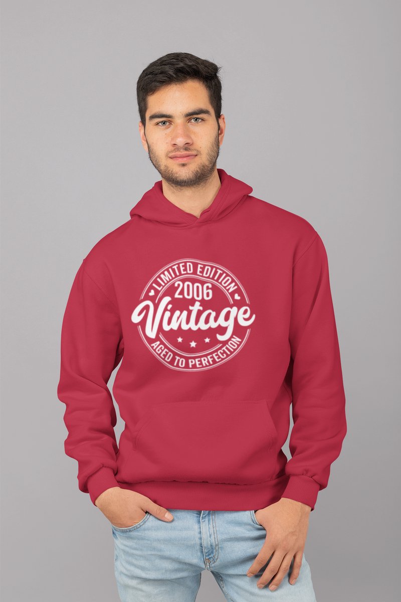 2006 Jaar Rood Hoodie Heren - Maat L - Aged Vintage - Verjaardag Cadeau Mannen - Limited Edition