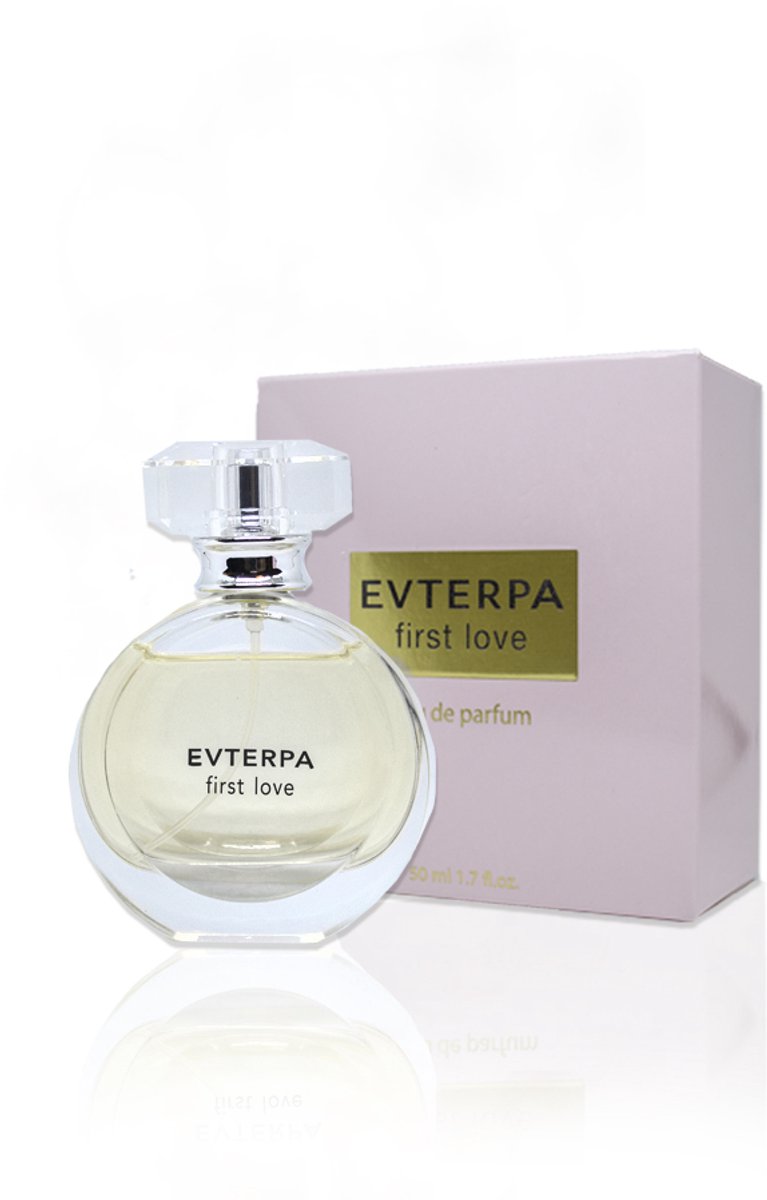 Natuurlijke zachte parfum FIRST LOVE -bosbes - jasmijn - pioenroos - Bulgaarse roos - amber - witte muskus 50ml