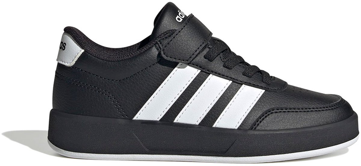 Core Black / Cloud White / Core Black