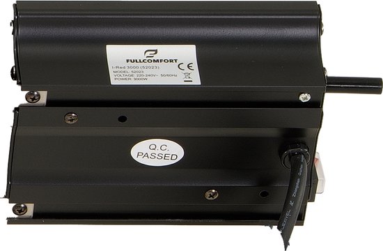 Close-up van de zwarte behuizing van de VOLT! I-Red 3000 terrasverwarmer met Q.C. PASSED sticker.