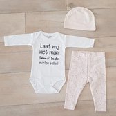 Baby kledingset meisje cadeautje zwangerschap aankondiging| maat 50-56 |licht roze broekje beertjes en mutsje streepje roze en witte romper lange mouw met tekst laat mij niet mijn