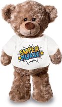 Super nurse/ zuster pluche teddybeer knuffel 24 cm met wit pop art t-shirt - super nurse / cadeau knuffelbeer