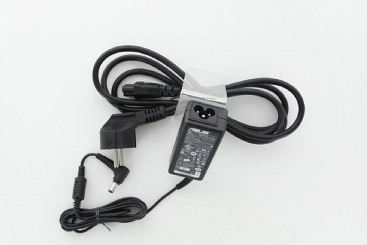 ASUS 04G2660031T2 netvoeding & inverter Binnen 65 W Zwart