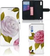 Geschikt voor Samsung Galaxy M10 Hoesje Roses