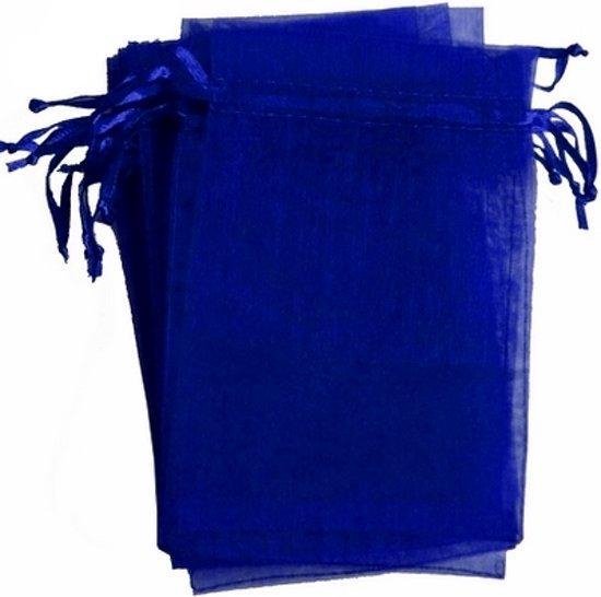 Bedankjes organza zakjes paars, lavendel en wit met zeep hartje