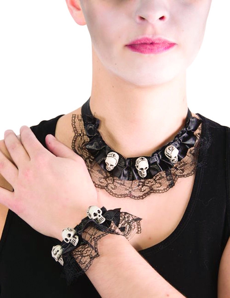 PTIT CLOWN - Doodskop ketting en armband met kant
