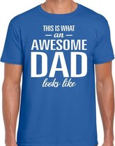 Awesome Dad cadeau t-shirt blauw heren - Vaderdag  cadeau M
