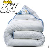 Swedish Sky | Luxe Non-Allergisch Wasbaar 4-Seizoenen Dekbed | Het Echt Ademende Anti-Allergische HolleVezel Dekbed | 260x220cm  XL
