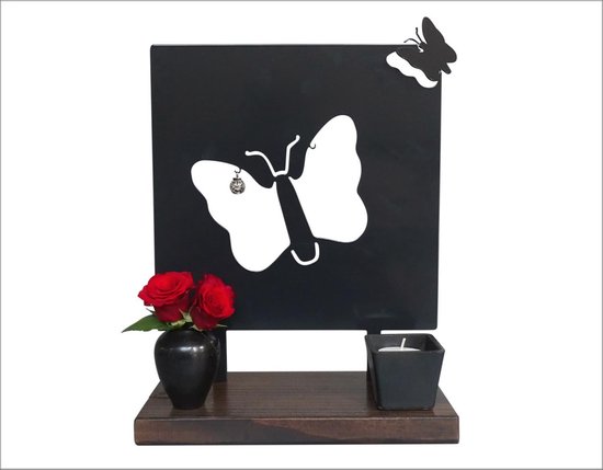 Objet commémoratif - Papillon - acier enduit noir - bois de plinthe - 25cm