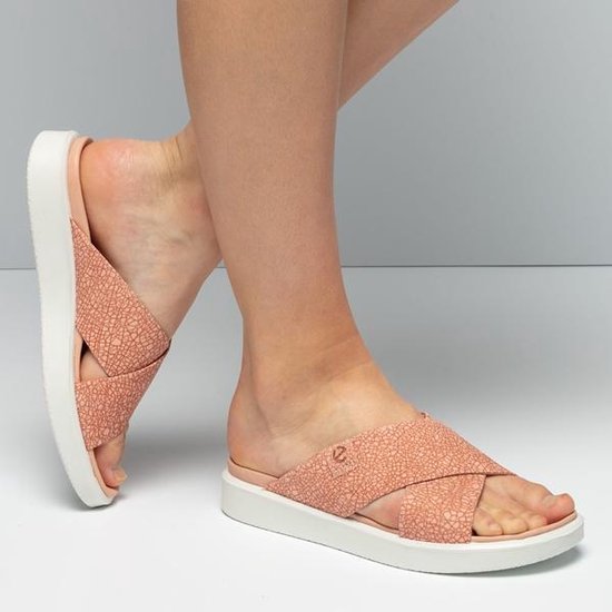 ecco flowt lx w