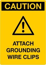 Sticker 'Caution: attach grounding wire clips', geel, 105 x 148 mm (A6)