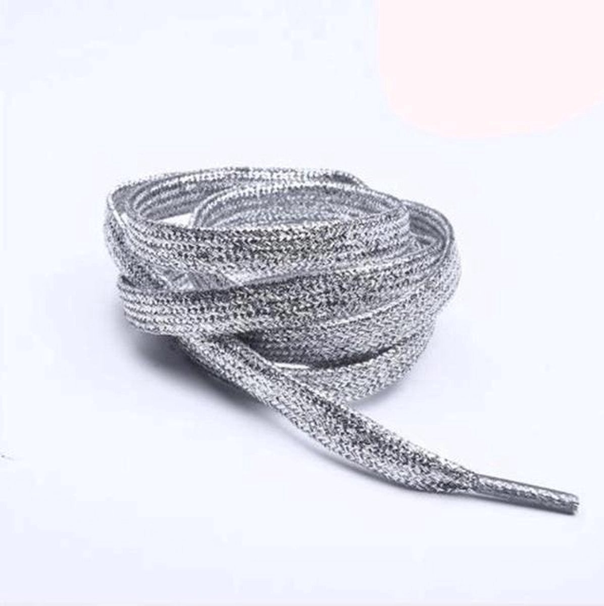 Finnacle - Schitterende Veters voor Sneakers en Schoenen - Glitter Veters - 110cm - Zilverkleurig - Plat