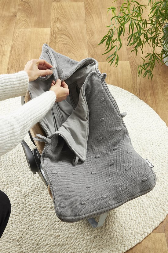 Meyco Baby Knots voetenzak - grey - 40x82cm van Meyco — afbeelding 4