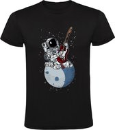 Astronaut met een gitaar op de maan Heren T-shirt - muziek - rock n roll - ruimte - hardrock - ruimtevaarder - elektrische gitaar