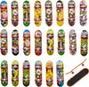 THE TWIDDLERS 24 Vinger Skateboard Speelgoed, Handspelletjes Fingerboard voor Jongens - Verjaardagen, Kinderfeestjes, Uitdeelcadeautjes, Traktaties, Cadeauzakjes, Adventskalender