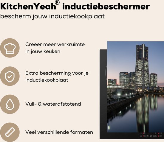 KitchenYeah® Inductie beschermer 77x51 cm - Skyline met rood gekleurd reuzenrad in Yokohama - Kookplaataccessoires - Afdekplaat voor kookplaat - Inductiebeschermer - Inductiemat - Inductieplaat mat
