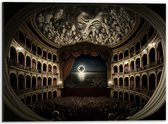 Dibond - Zaal - Doek - Mensen - Publiek - Theater - Concert - 40x30 cm Foto op Aluminium (Met Ophangsysteem)