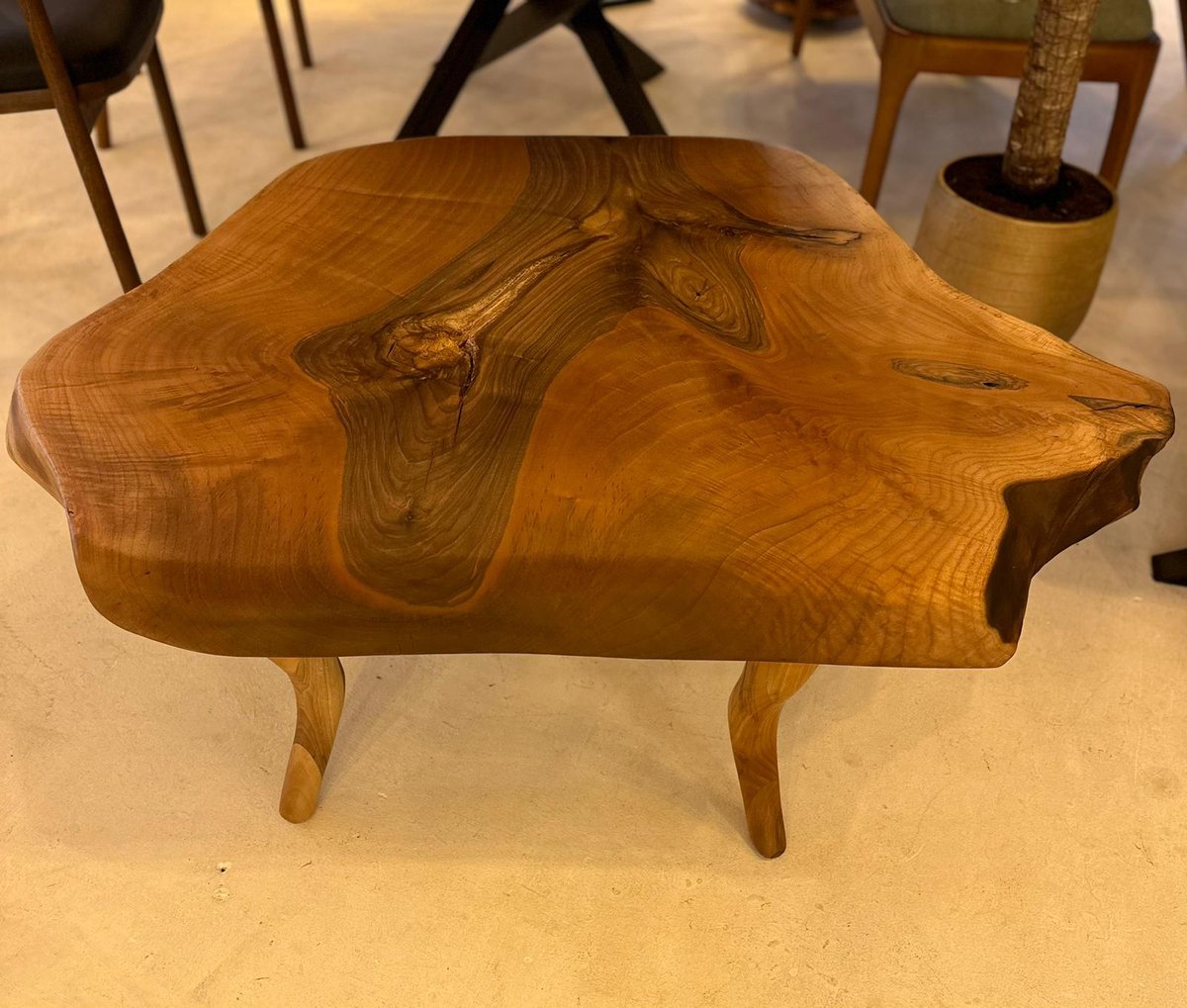 Arka Woods - Walnoothout salontafel - Catherine