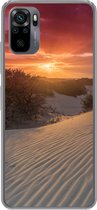 Geschikt voor Xiaomi Redmi Note 10 hoesje - Zonsondergang bij het Nederlandse strand - Siliconen Telefoonhoesje