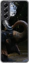 Telefoonhoesje Geschikt voor Samsung Galaxy S21 FE hoesje - Olifant - Water - Slurf - Dieren - Natuur - Siliconen Telefoonhoesje