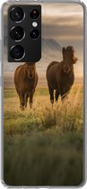 Geschikt voor Samsung Galaxy S21 Ultra hoesje - Paarden - Lucht - Gras - Siliconen Telefoonhoesje