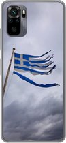 Geschikt voor Xiaomi Redmi Note 10 Pro hoesje - Versnipperde Griekse vlag waait in een sterke wind - Siliconen Telefoonhoesje