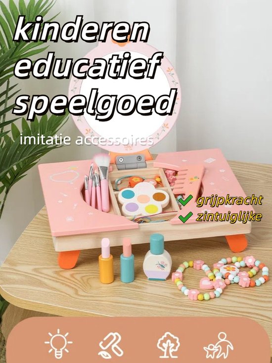 Een roze make-up tafel met spiegel en diverse houten make-up accessoires zoals nagellak, lipstick, parels en kammetje.