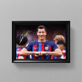 Robert Lewandowski Ingelijste Handtekening – 15 x 10cm In Klassiek Zwart Frame – Gedrukte handtekening – Voetbal - FC Barcelona